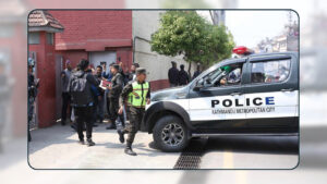 पूर्व राजा ज्ञानेन्द्र शाहलाई पत्र बुझाउन गएको काठमाडौँ महानगरपालिकाको टोली : निर्मल निवास